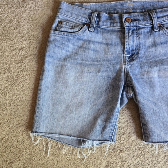 7 For All Mankind low rise cutoff denim shorts size 26 - Picture 3 of 11